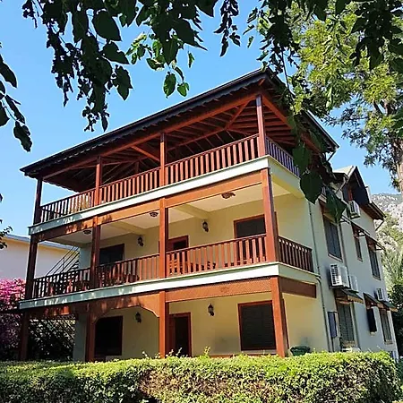 Pinea Cirali Kemer