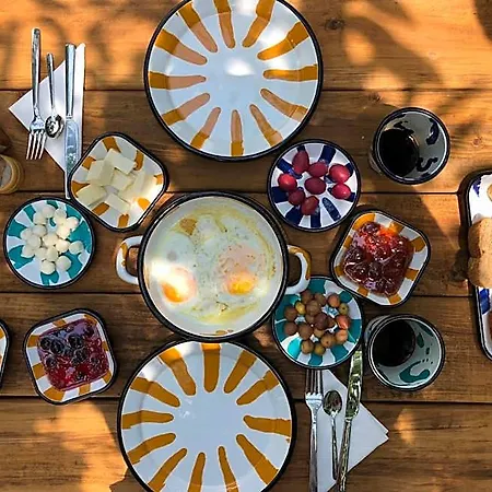 Pinea Cirali Otel Kemer