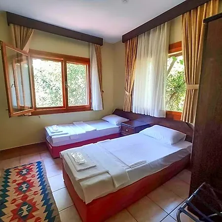 Pinea Cirali Kemer